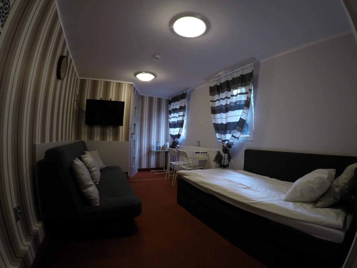 Villa Ventana Poznan City Free Parking Sniadanie W Cenie 外观 照片